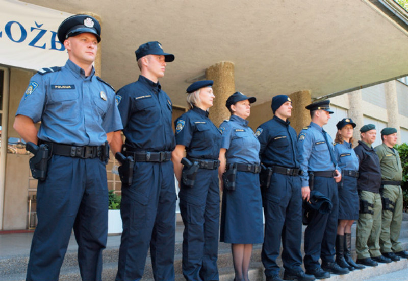 Katastrofalno stanje u vezi sa zaduženjem dijelova policijske odore