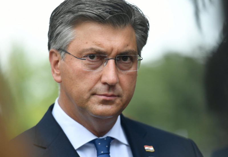 Namjerava li premijer utvrditi ulogu i odgovornost glavnog ravnatelja policije u slučaju iznenadnog časnog umirovljenja načelnika Policijske akademije i probijanja "mjera" u slučaju "Rimac"?!